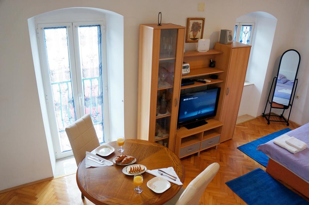 מאקרסקה Kamena Apartment & Studio מראה חיצוני תמונה