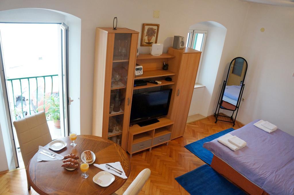 מאקרסקה Kamena Apartment & Studio מראה חיצוני תמונה