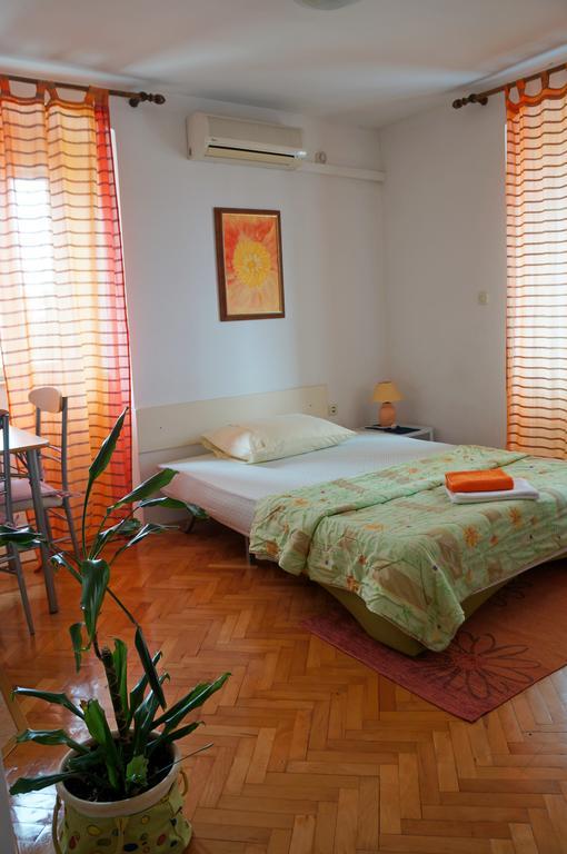 מאקרסקה Kamena Apartment & Studio מראה חיצוני תמונה